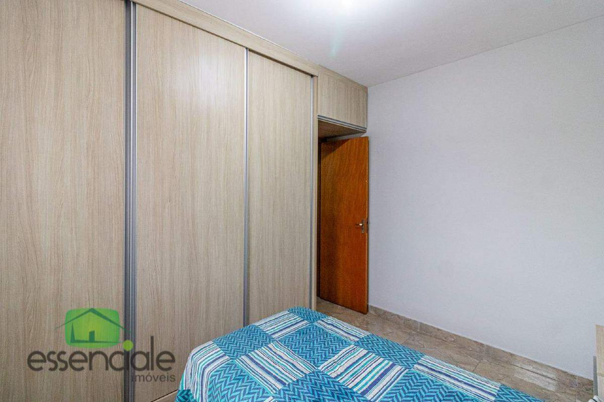 Apartamento, Europa, 2 Quartos, 1 Vaga
