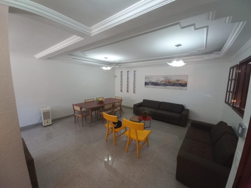 Casa, Caiçaras, 4 Quartos, 6 Vagas, 3 Suítes