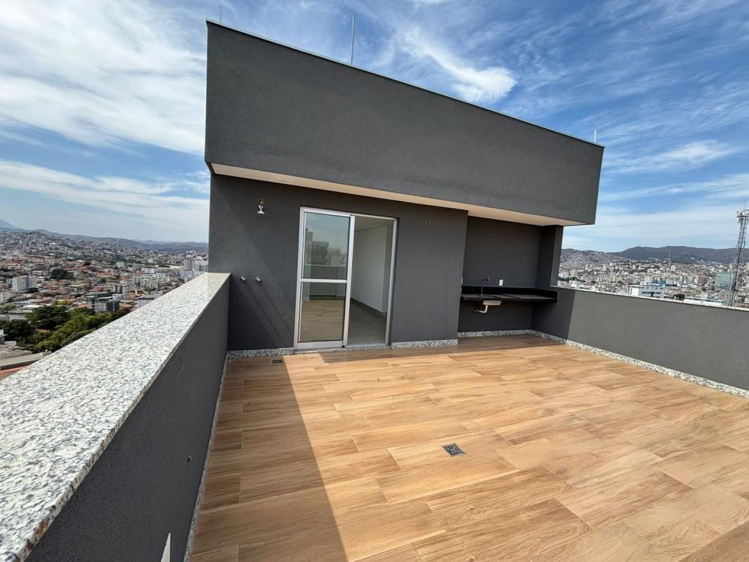 Cobertura, Sagrada Família, 3 Quartos, 2 Vagas, 1 Suíte