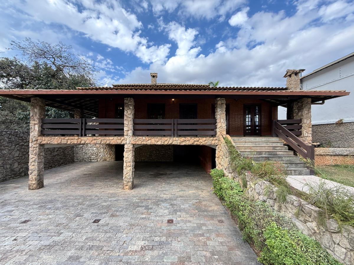 Casa, São Luiz (pampulha), 5 Quartos, 10 Vagas, 3 Suítes