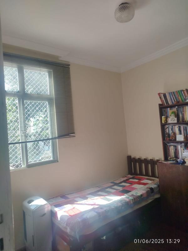 Apartamento, Sagrada Família, 2 Quartos, 1 Vaga, 1 Suíte