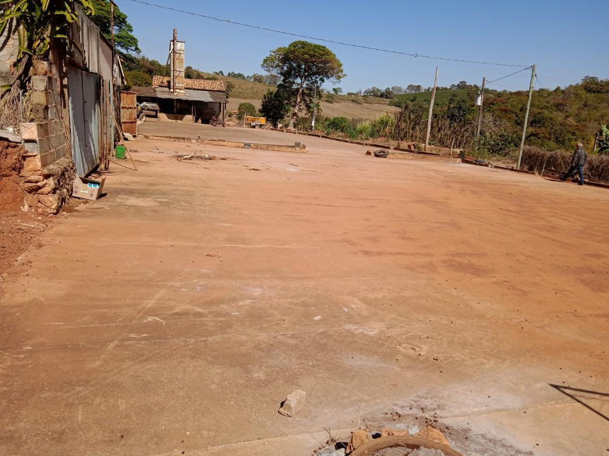 Fazenda, Zona Rural, 2 Quartos, 0 Vaga