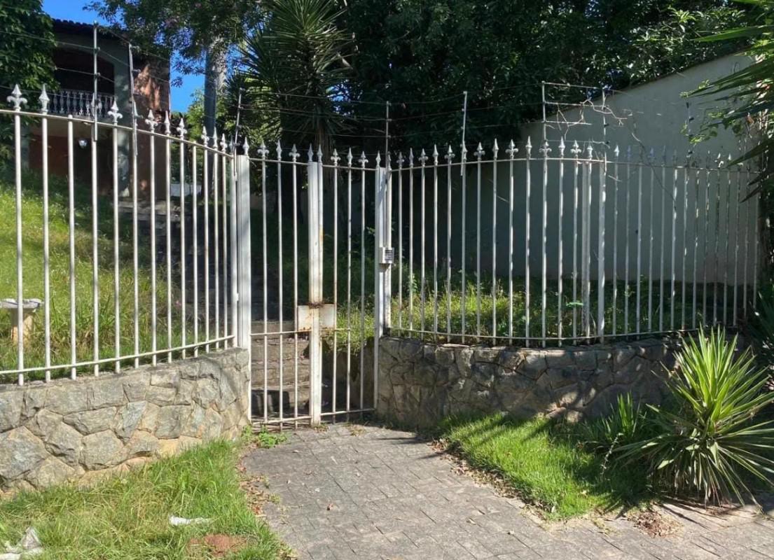 Casa, Braúnas, 4 Quartos, 6 Vagas, 2 Suítes