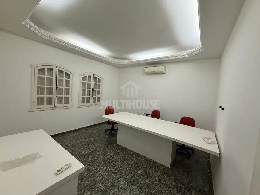 Casa, Itapoã, 4 Quartos, 3 Vagas, 5 Suítes
