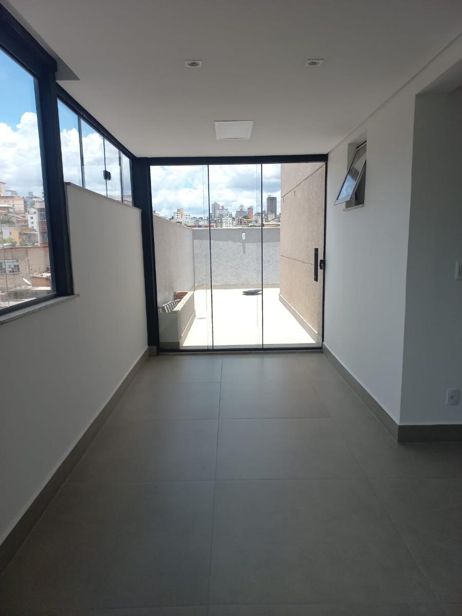 Apartamento, Sagrada Família, 3 Quartos, 2 Vagas, 1 Suíte