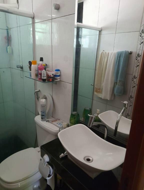 Casa, Bandeirinhas, 2 Quartos, 2 Vagas