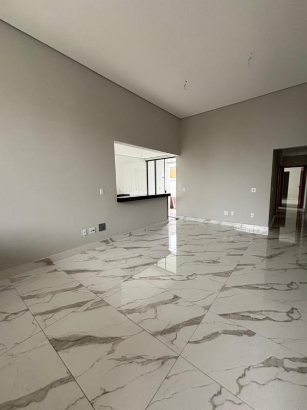 Casa, Rio Branco, 3 Quartos, 2 Vagas, 1 Suíte