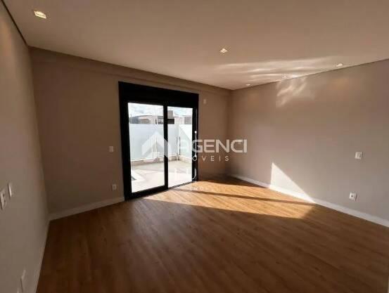 Casa em Condomínio, Alphaville - Lagoa dos Ingleses, 5 Quartos, 0 Vaga, 4 Suítes
