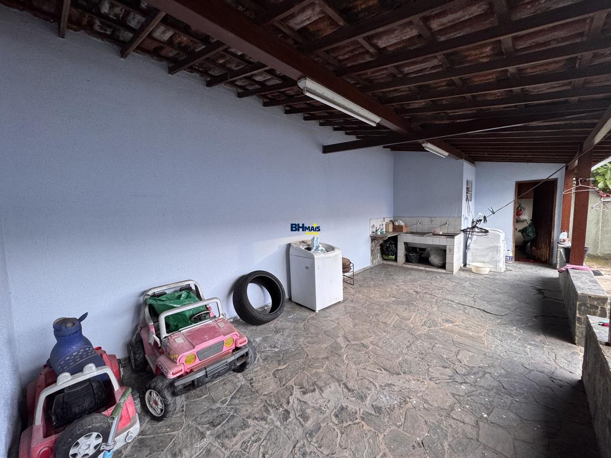 Casa, São Salvador, 3 Quartos, 2 Vagas, 1 Suíte