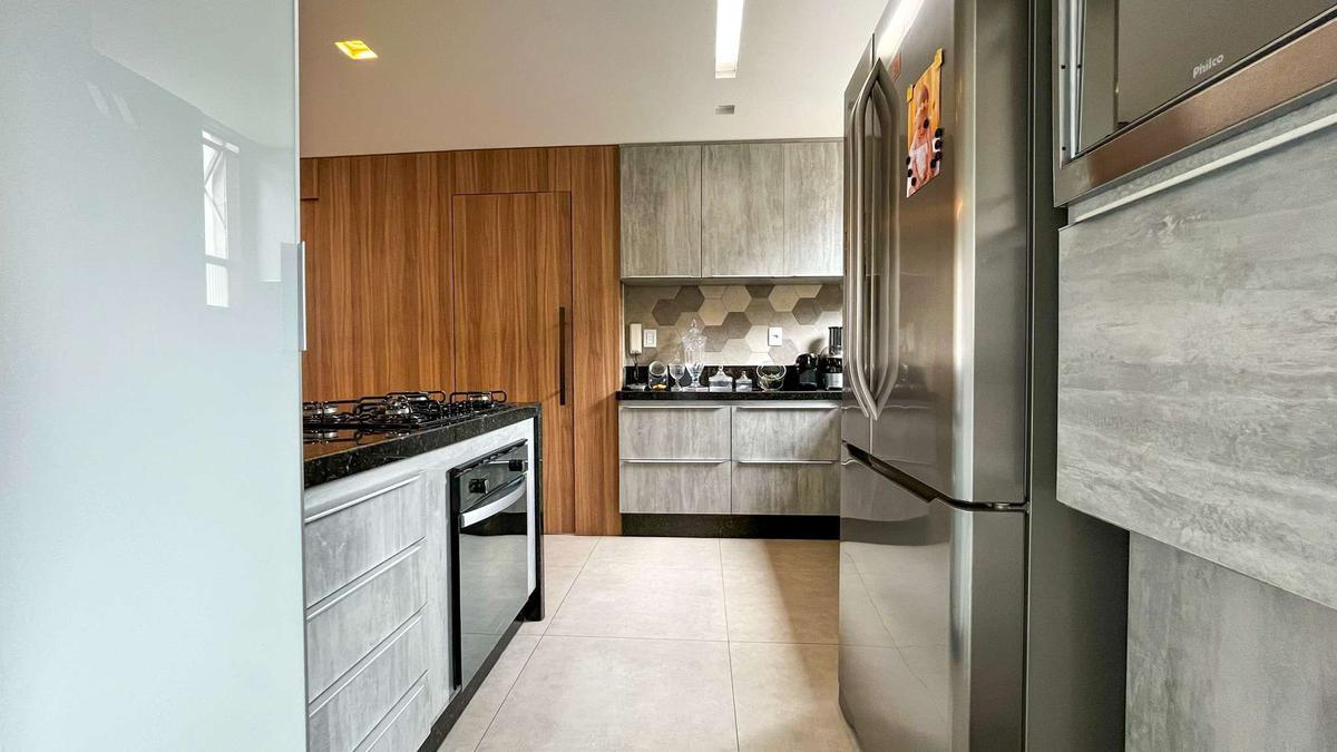 Apartamento, Luxemburgo, 3 Quartos, 2 Vagas, 2 Suítes