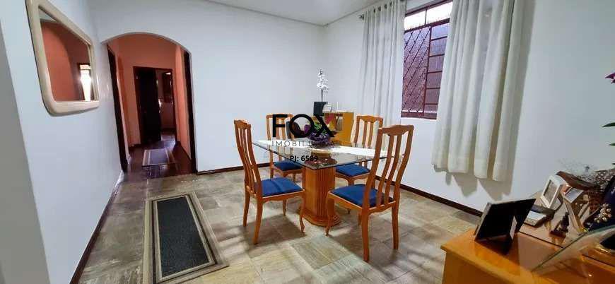 Casa, Santa Inês, 3 Quartos, 2 Vagas, 2 Suítes