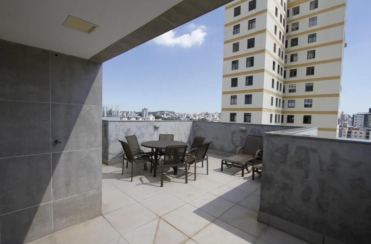 Cobertura, Prado, 2 Quartos, 3 Vagas, 1 Suíte