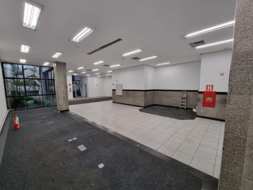 Andar, Funcionários, 0 Quarto, 4 Vagas