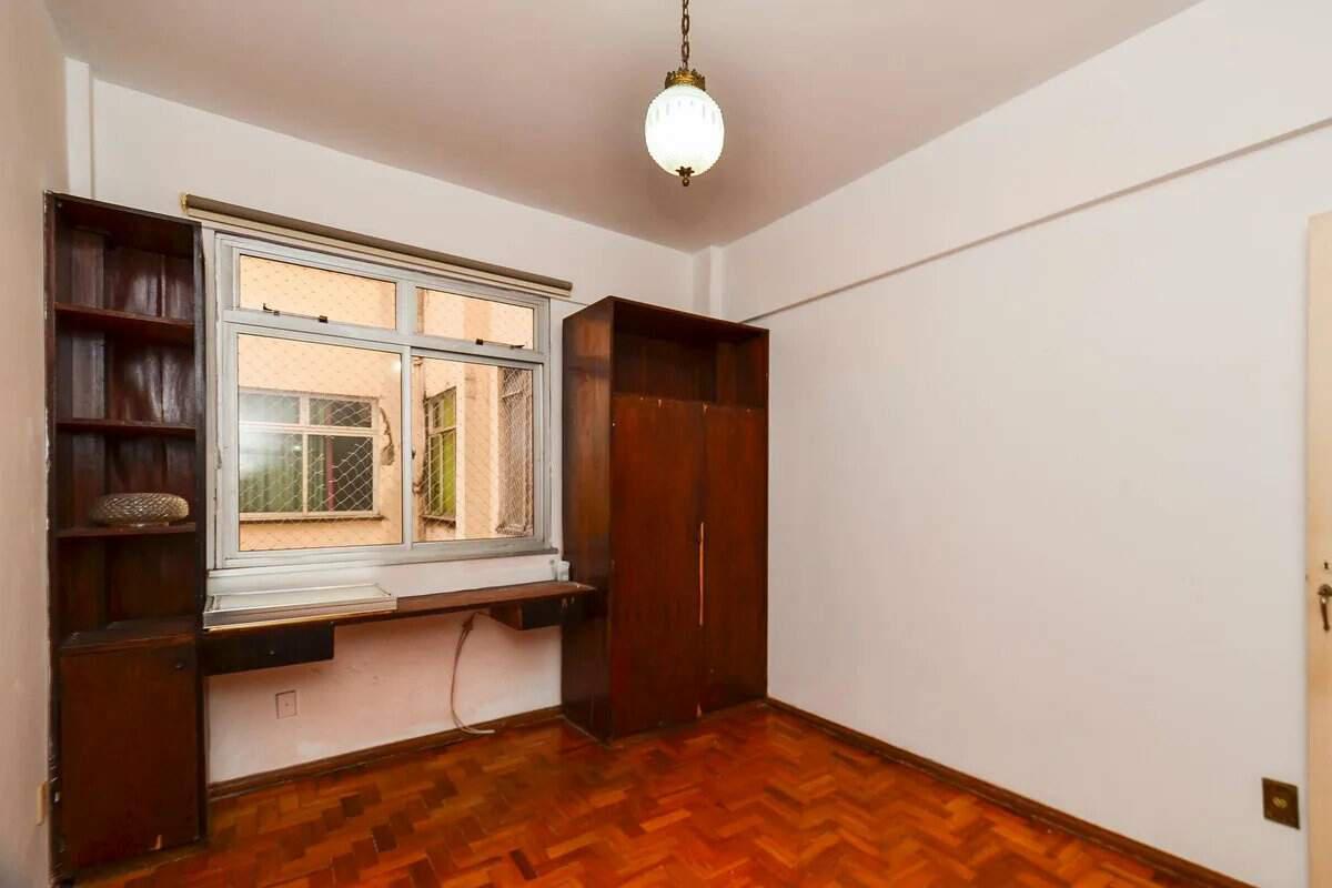 Apartamento, Centro, 2 Quartos, 0 Vaga