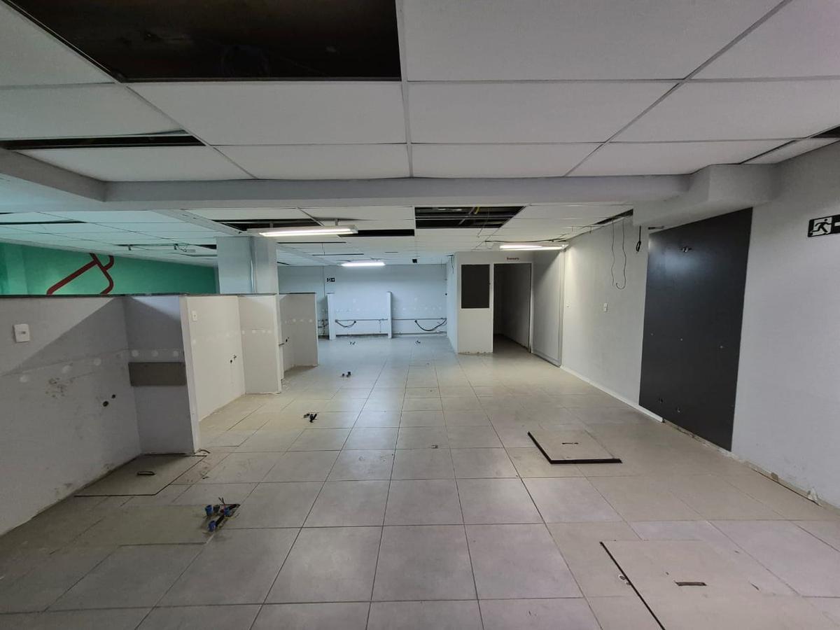 Andar, Centro, 0 Quarto, 0 Vaga