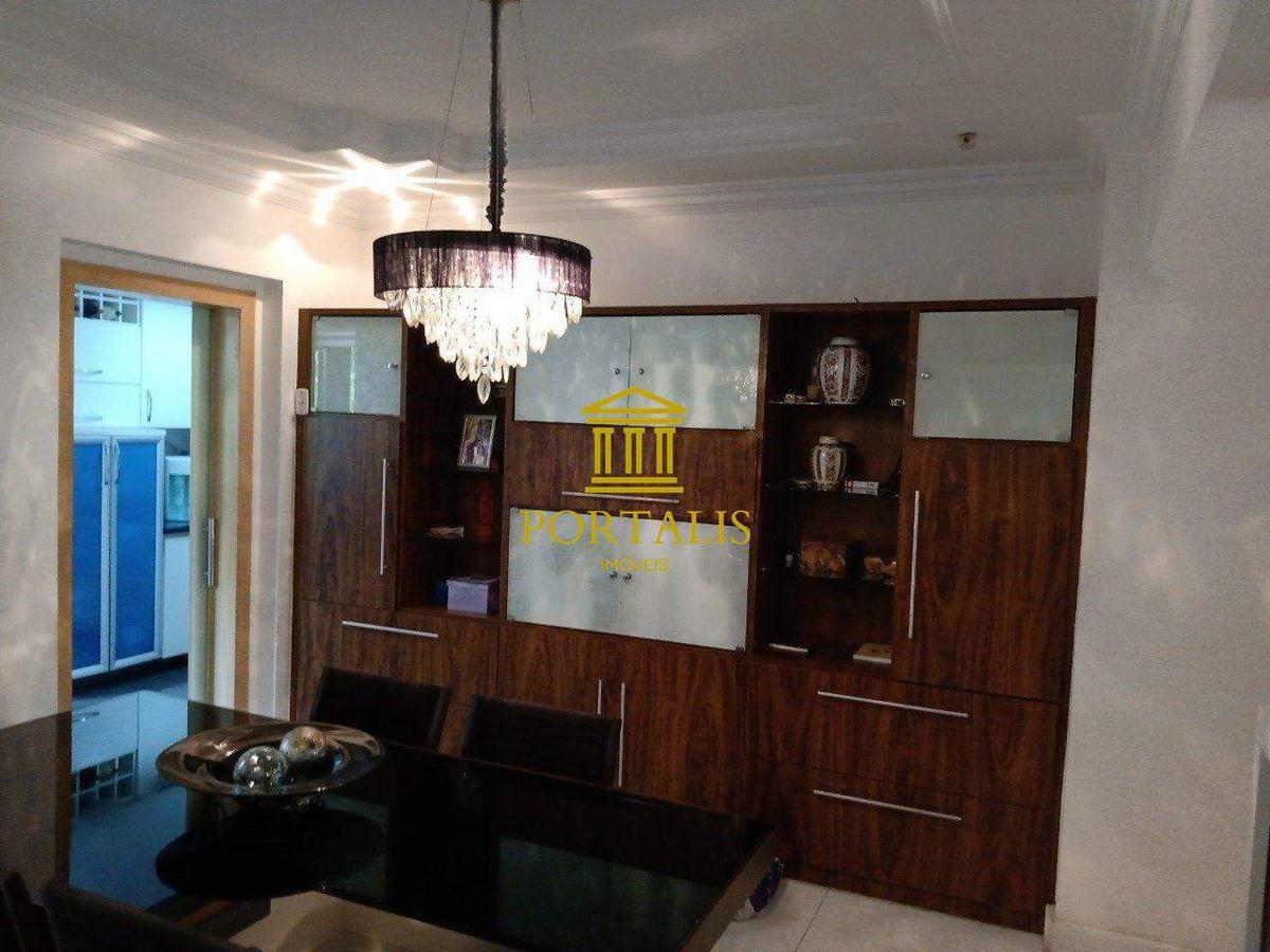 Apartamento, Funcionários, 4 Quartos, 2 Vagas, 1 Suíte