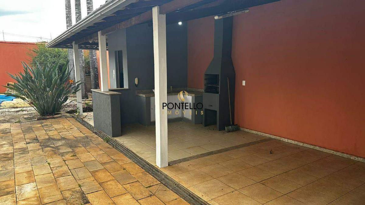 Casa, Santa Rita de Cássia, 5 Quartos, 2 Vagas, 2 Suítes