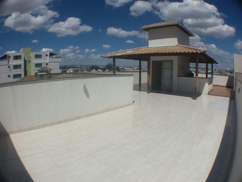 Casa, Cabral, 4 Quartos, 5 Vagas, 2 Suítes