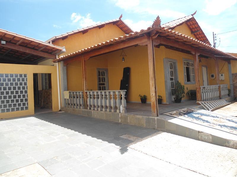 Casa, Bandeirantes, 4 Quartos, 4 Vagas, 2 Suítes