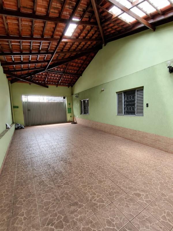 Casa, Tirol (barreiro), 4 Quartos, 4 Vagas, 1 Suíte