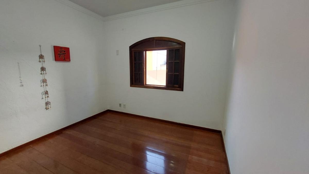 Casa, Jardim Europa, 3 Quartos, 3 Vagas, 1 Suíte