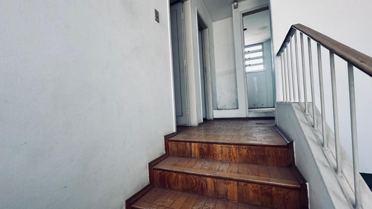 Casa, Barroca, 4 Quartos, 2 Vagas, 1 Suíte