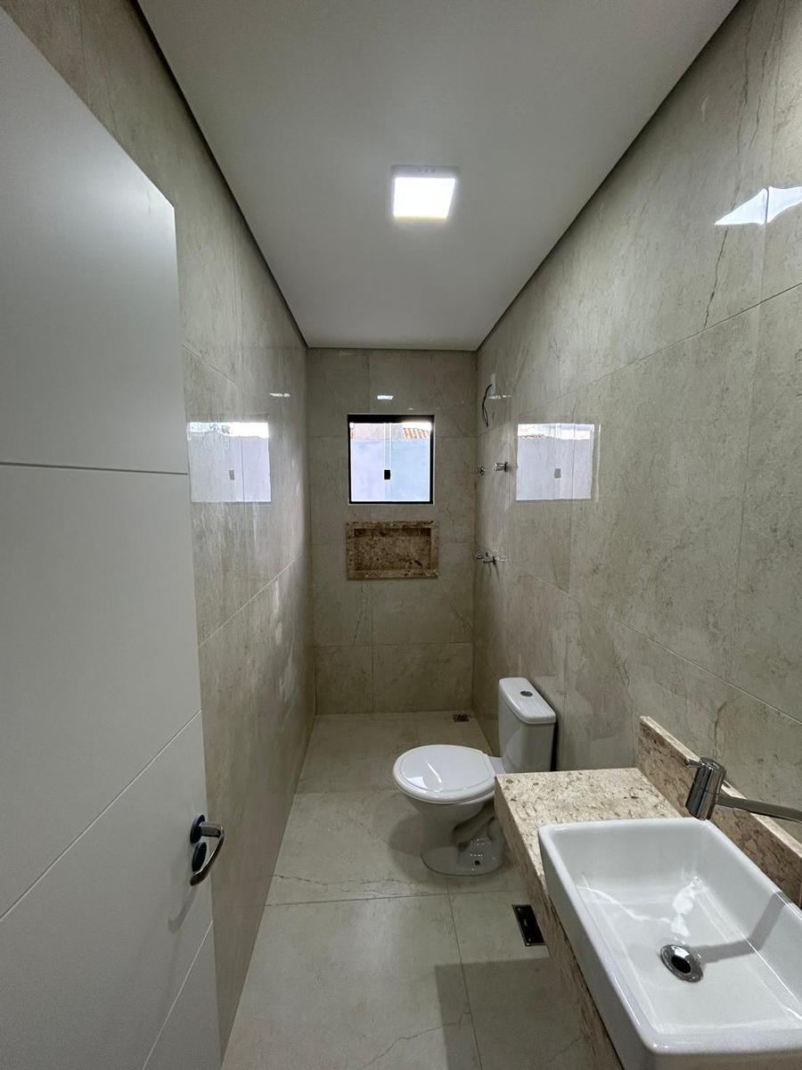 Casa, Nova Vista, 3 Quartos, 4 Vagas, 1 Suíte