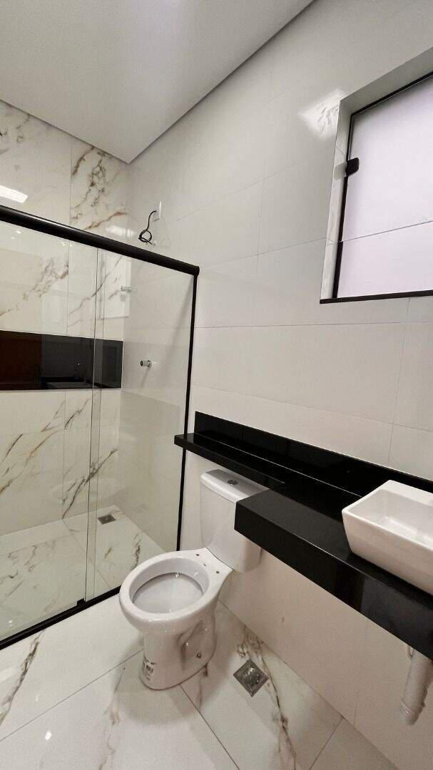 Casa, Novo Centro, 3 Quartos, 2 Vagas, 1 Suíte