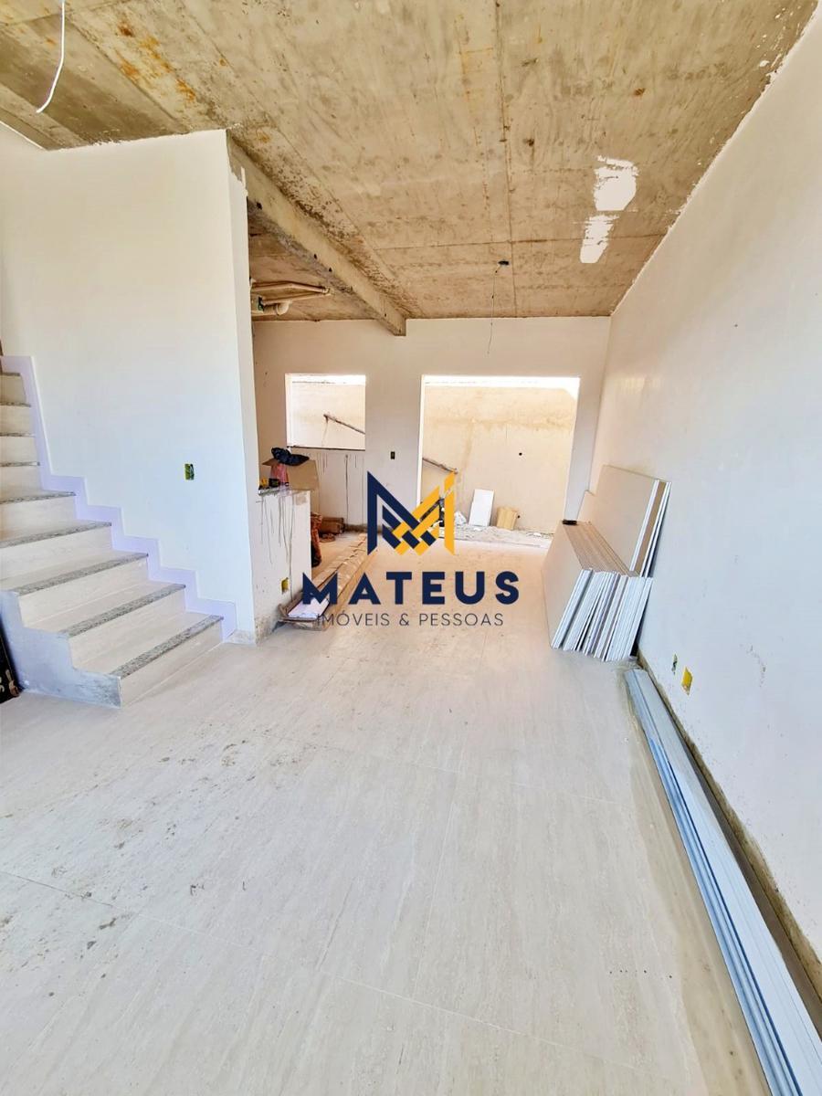 Casa, Caiçaras, 3 Quartos, 1 Vaga, 1 Suíte