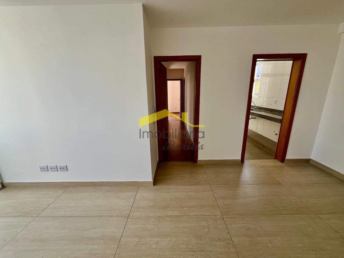 Apartamento, Nova Suíssa, 3 Quartos, 2 Vagas, 1 Suíte