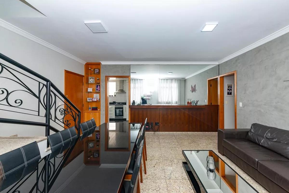 Cobertura, Prado, 4 Quartos, 2 Vagas, 1 Suíte