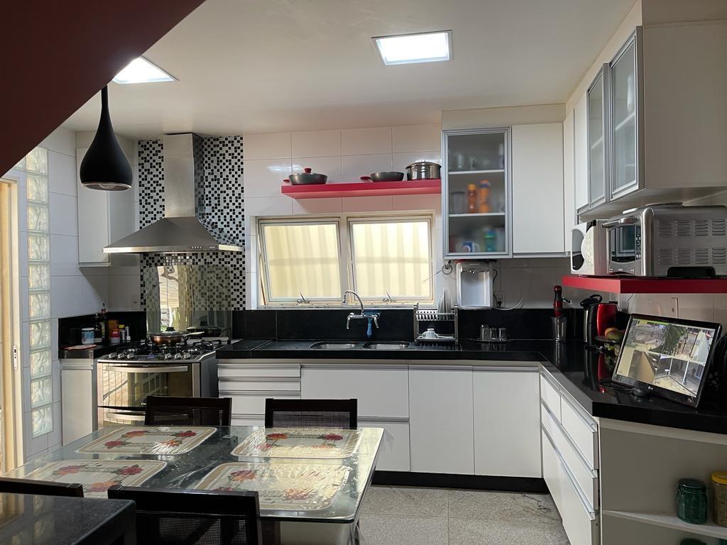 Casa, Santa Inês, 4 Quartos, 3 Vagas, 2 Suítes
