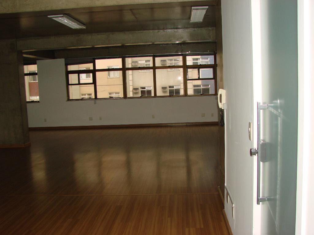 Sala, Lourdes, 0 Vaga