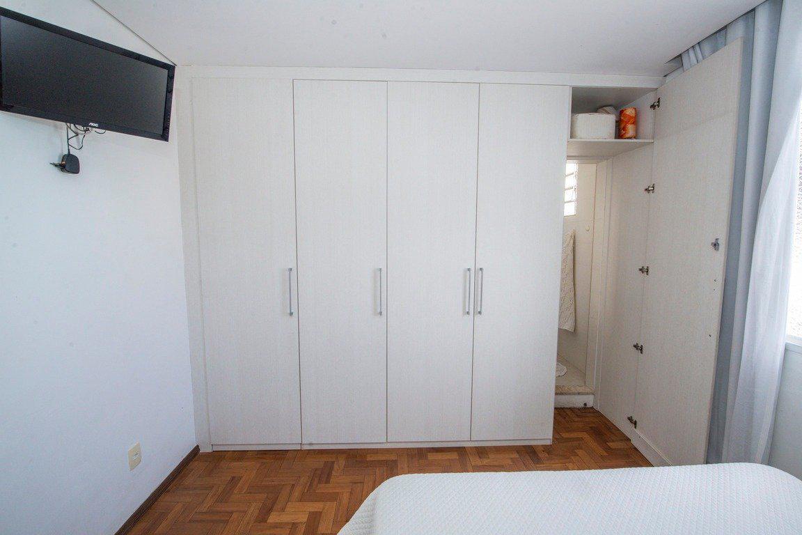 Casa, Cachoeirinha, 6 Quartos, 4 Vagas, 2 Suítes