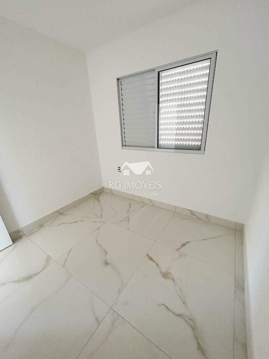 Apartamento, Barreiro, 3 Quartos, 2 Vagas, 1 Suíte