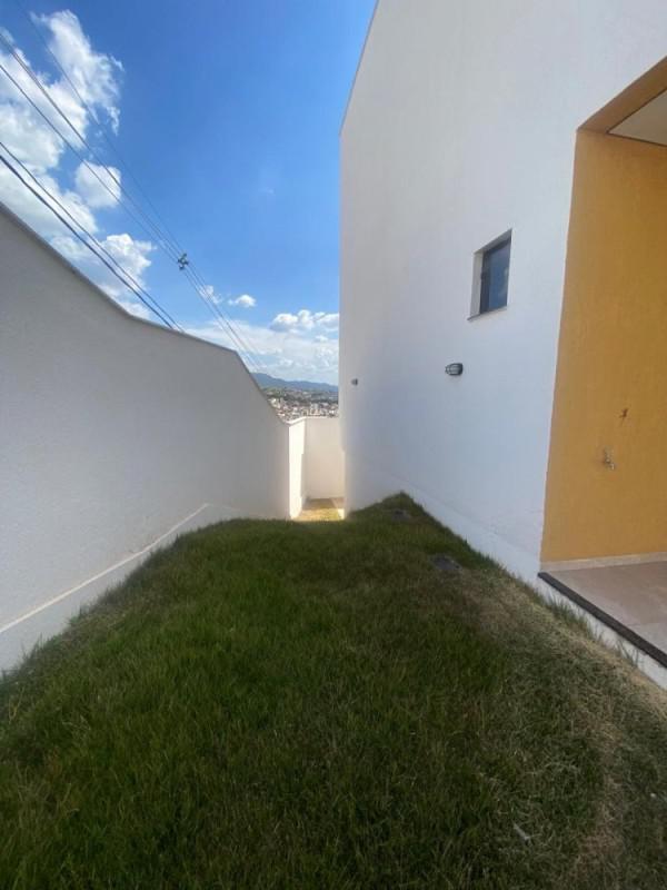 Casa, Masterville, 3 Quartos, 2 Vagas, 1 Suíte