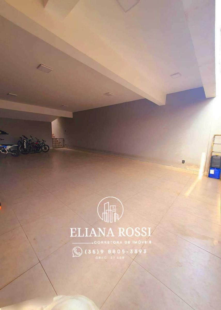 Casa, Campos Elíseos, 3 Quartos, 4 Vagas, 1 Suíte