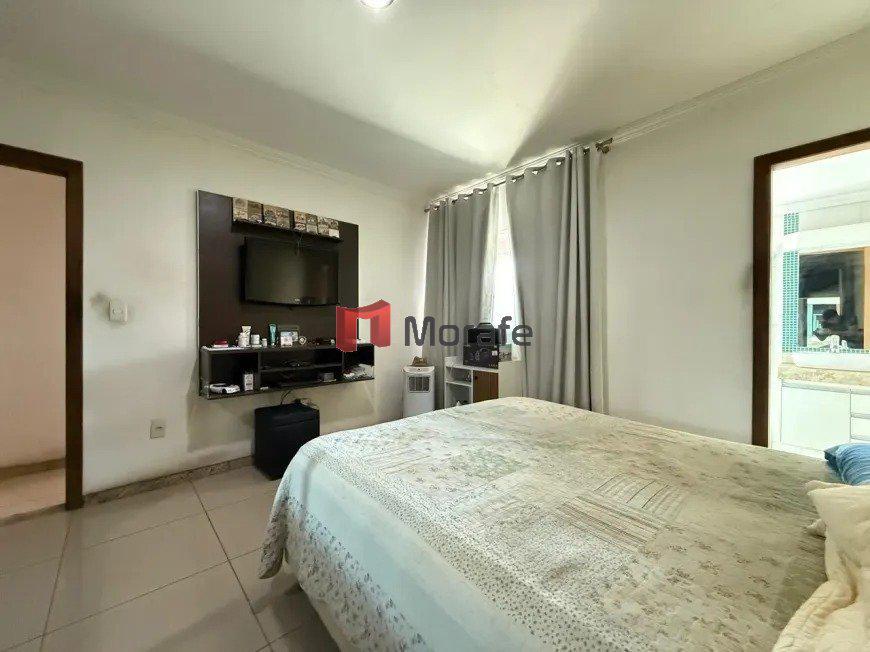 Casa, Santa Branca, 3 Quartos, 2 Vagas, 1 Suíte