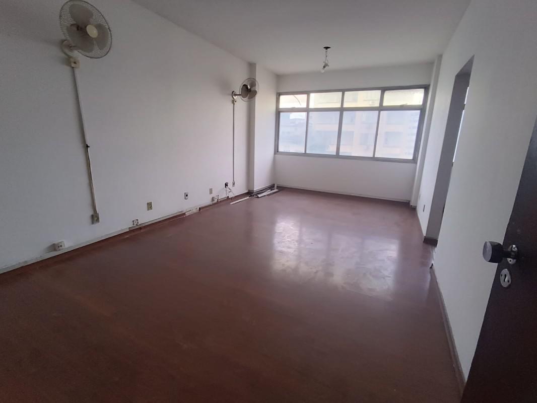 Sala, Centro, 0 Quarto, 0 Vaga