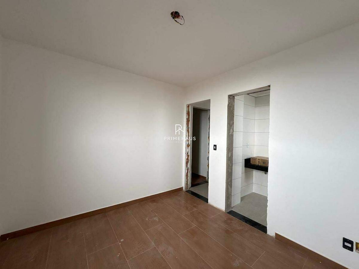 Cobertura, Milionários, 2 Quartos, 2 Vagas, 1 Suíte