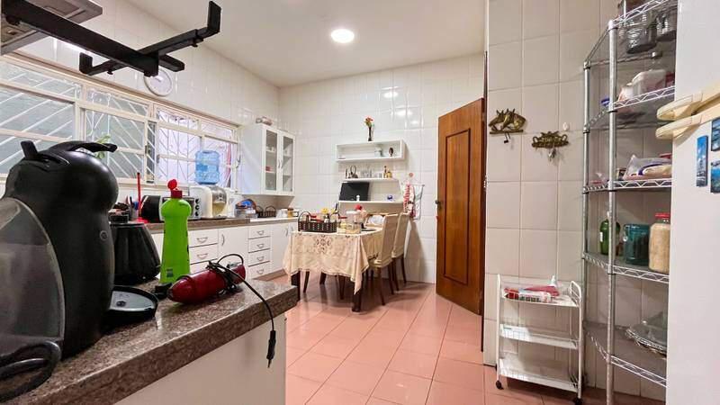 Casa, Santa Lúcia, 4 Quartos, 4 Vagas, 2 Suítes