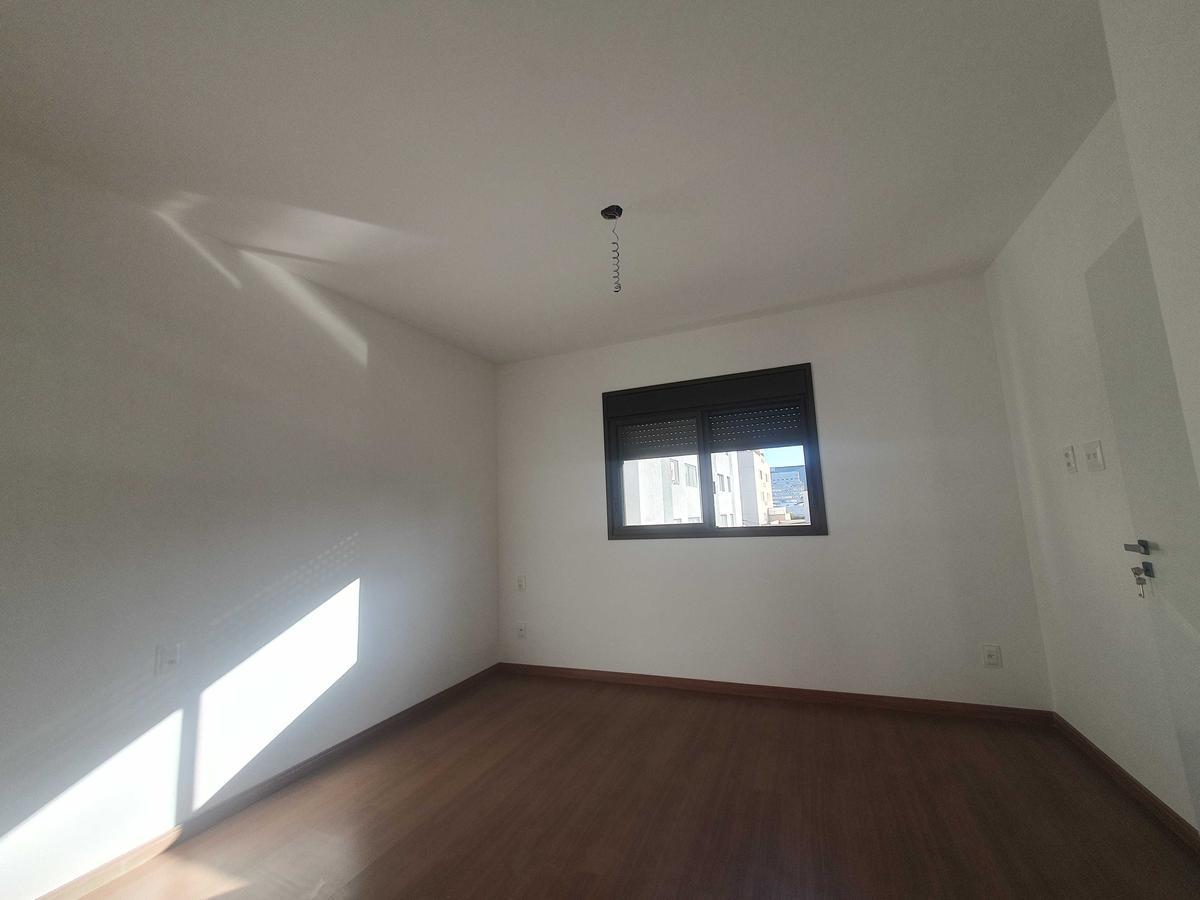 Apartamento, Prado, 3 Quartos, 2 Vagas, 1 Suíte