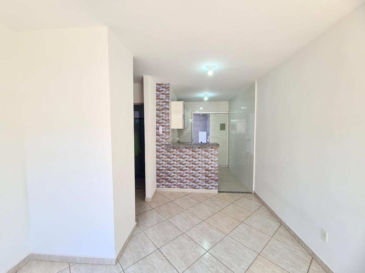 Casa, Ressaca, 2 Quartos, 1 Vaga