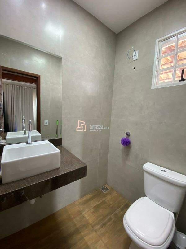 Casa, Barreiro, 3 Quartos, 4 Vagas, 1 Suíte