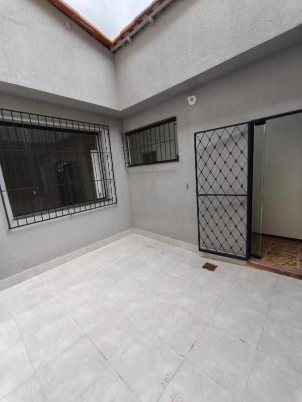 Casa, Floresta, 3 Quartos, 2 Vagas, 1 Suíte