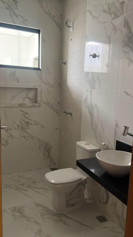 Casa, Názia I, 3 Quartos, 1 Vaga, 3 Suítes