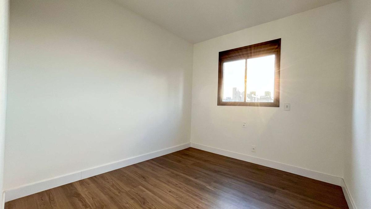 Apartamento, Cruzeiro, 3 Quartos, 2 Vagas, 1 Suíte