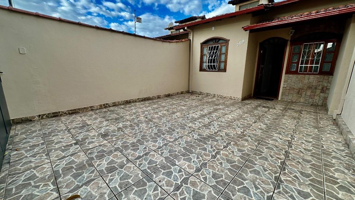 Casa, Santa Amélia, 2 Quartos, 2 Vagas, 1 Suíte