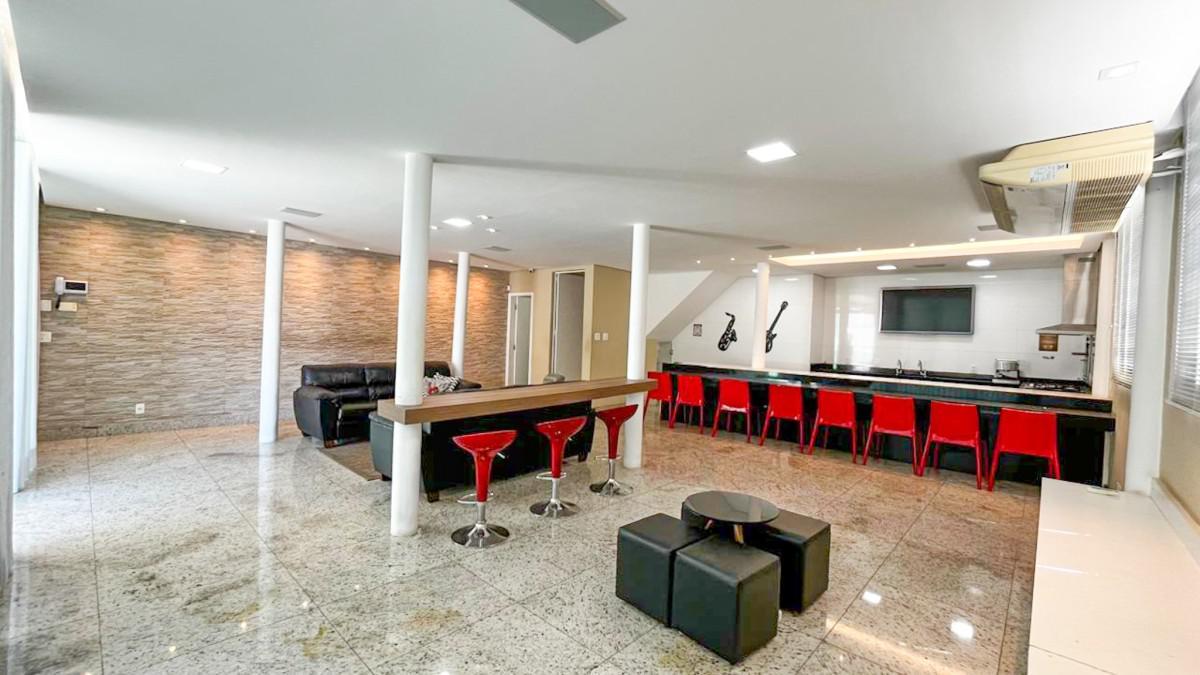 Casa, Anchieta, 6 Quartos, 3 Vagas, 2 Suítes