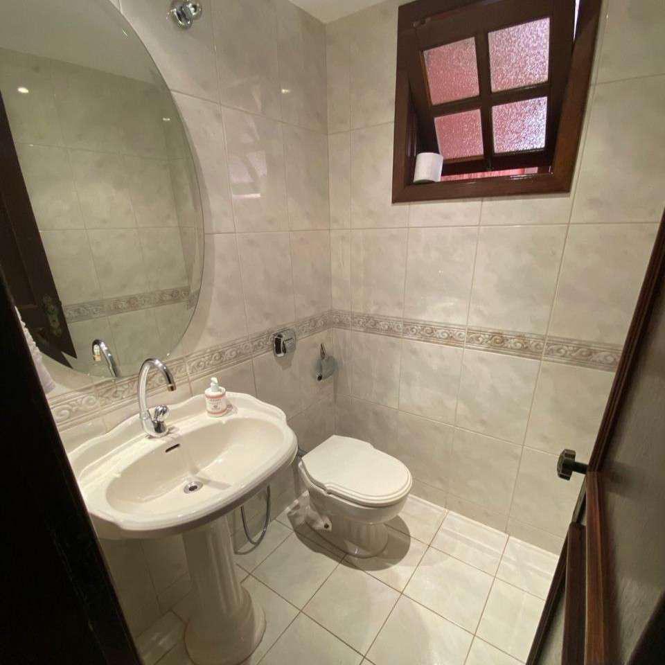 Casa, Santa Lúcia, 5 Quartos, 4 Vagas, 3 Suítes
